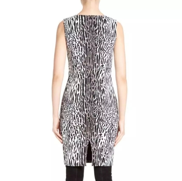 St. John Size 2‎ Black White Leopard Jacquard Sheath Dress | Like New - Picture 7 of 16